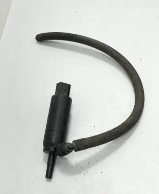 BMW X5 E70 Headlight washer pump 8377430 001004