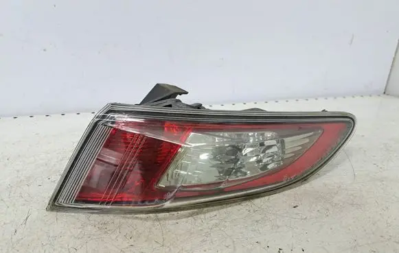 Rear/tail lights