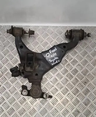 Toyota Land Cruiser (J150) Front lower control arm/wishbone