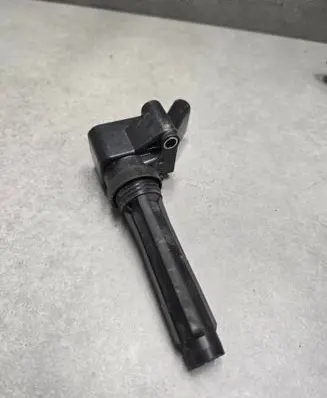 Volkswagen Polo VI High voltage ignition coil 05C905110 16218A ETC1037D