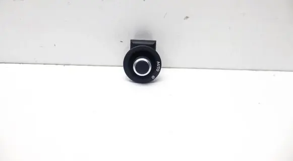Land Rover Range Rover Sport L461 Steering wheel adjustment switch FW936465BD