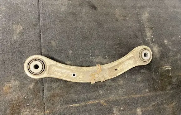 Porsche Cayenne (92A) Rear upper control arm/wishbone 7L0505375A