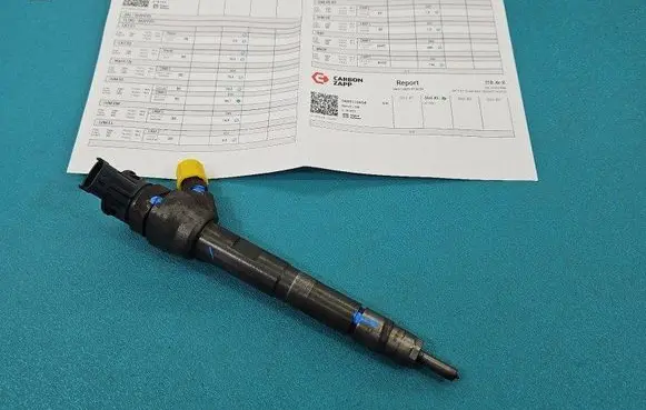 Fuel injector