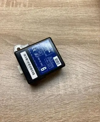 Toyota Prius (XW20) Door control unit/module 8974147100
