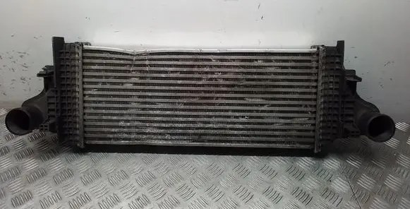 Mercedes-Benz R W251 Intercooler radiator A2515000000