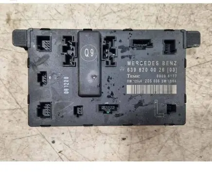 Mercedes-Benz Vito Viano W639 Door control unit/module 6398200026 00006177