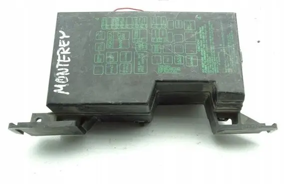 Isuzu Trooper Fuse box set 7254-1009MA