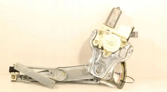 Toyota Avensis T250 Front window lifting mechanism without motor 6982005050