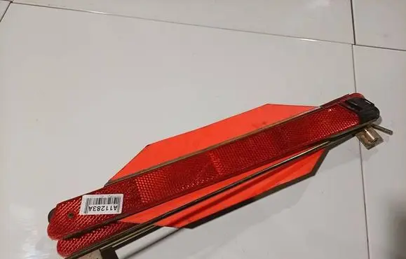 Subaru Legacy Emergency warning sign