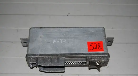 BMW 5 E34 ABS control unit/module 0265100045