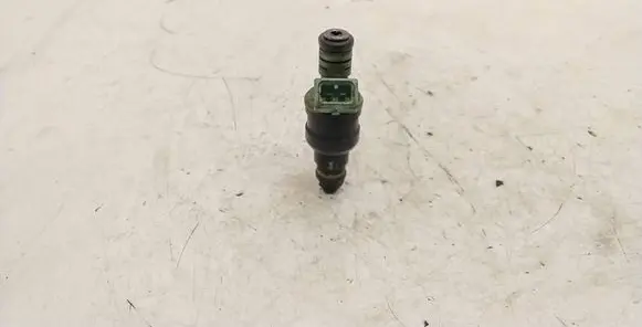 Fuel injector