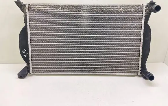 Audi A4 S4 B7 8E 8H Coolant radiator 60304A 6030401E 1419630004