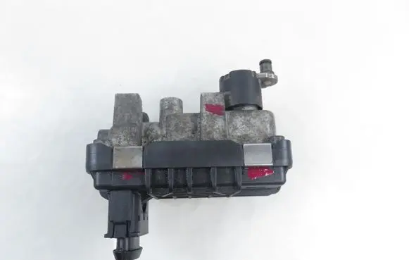 Ford Focus Turbine electric control actuator 6NW009206752406