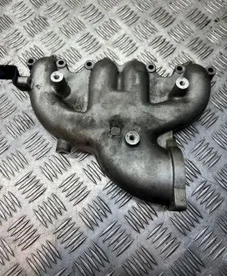 Volkswagen PASSAT B5.5 Intake manifold 038129713A