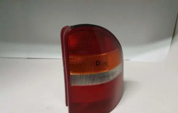 Ford Mondeo MK II Rear/tail lights