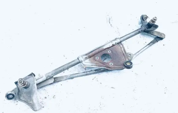 Toyota RAV 4 (XA20) Front wiper linkage and motor