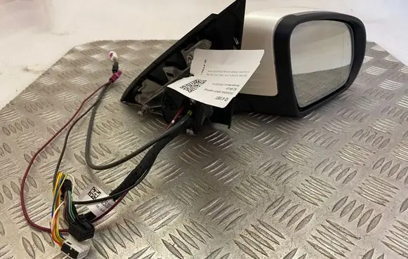 Mercedes-Benz GLC X253 C253 Front door electric wing mirror A2538105201