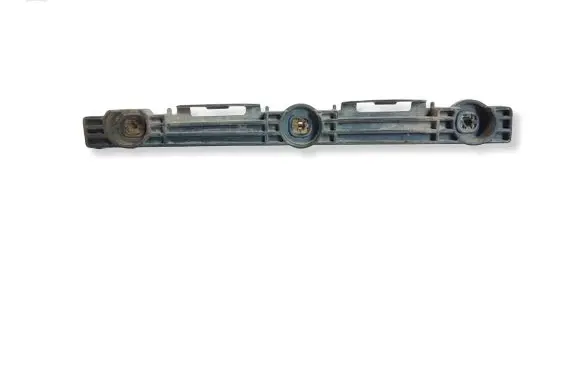 Tesla Model S Fender mounting bracket 100369200C