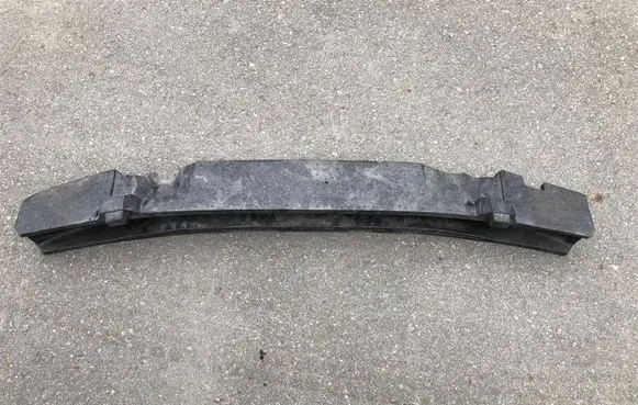 Front bumper foam support bar