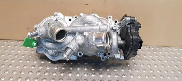 Seat Leon IV Water pump 05E121117K 05E121042F