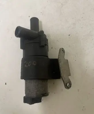 Mercedes-Benz E W210 Coolant heater A2108300114