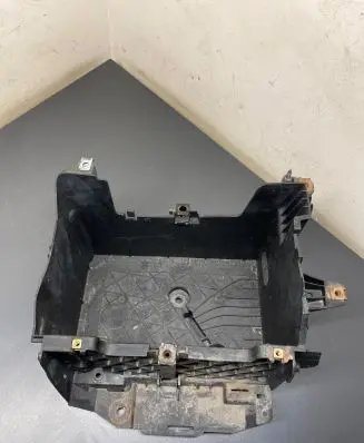 Renault Megane III Battery box tray T07019A15D
