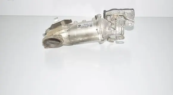 BMW X7 G07 EGR valve cooler 8574815 523845
