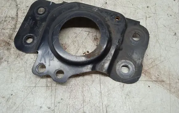 Volvo S60 Other engine bay part 30784277