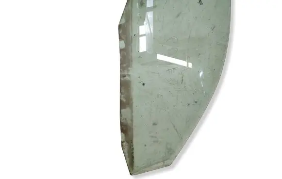 Volkswagen Golf IV Front door window glass four-door 43R007951 DOT24AS2M19