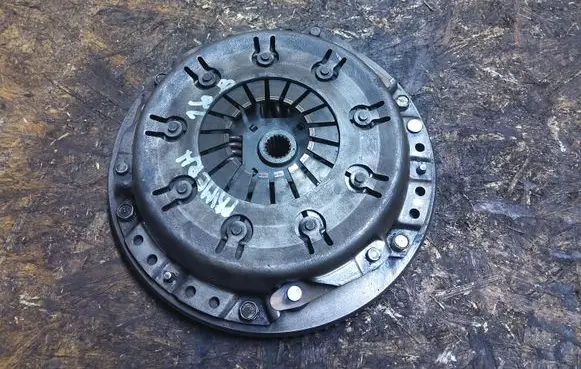 Nissan Primera Clutch set kit 320020111
