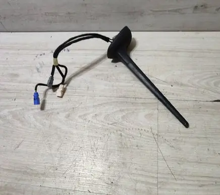 Fiat 500X Radio antenna 52082571 10R040015