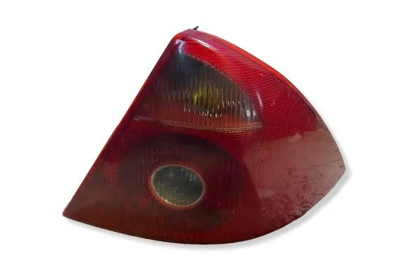 Ford Mondeo Mk III Rear/tail lights 1S7113404A