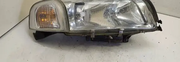 Volvo S80 Headlight/headlamp 30678098