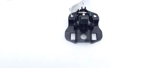 Alfa Romeo Giulia Armrest lock 156121185