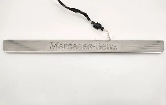 Mercedes-Benz ML W166 Front sill trim cover A1666801235