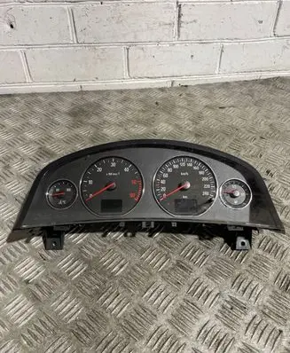 Opel Signum Speedometer (instrument cluster) 13136735JC