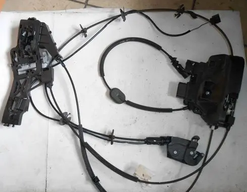 Ford B-MAX Front door lock AV1AR21813CC AV1AR218D05AC
