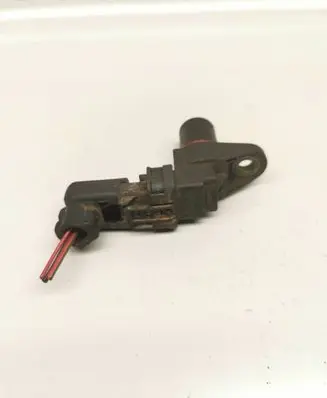 Jeep Grand Cherokee (WK) Camshaft speed sensor A0051531328 1820