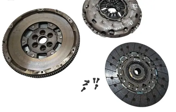 Volkswagen PASSAT B6 Clutch set kit 415643110