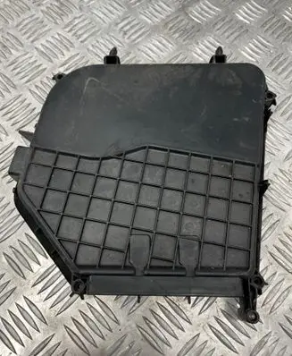 BMW 5 F10 F11 Fuse box cover 7555152
