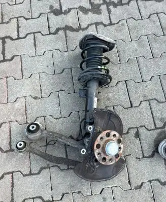 Mercedes-Benz SLC R172 Front wheel hub spindle knuckle 1723200630