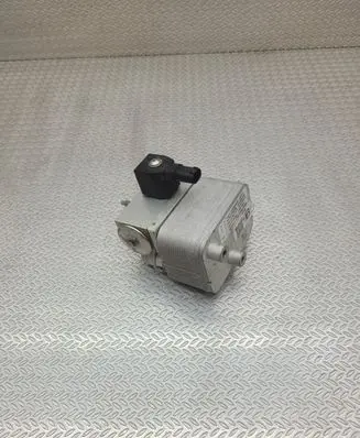 DS Automobiles 3 Crossback Air conditioning (A/C) expansion valve 9831600480