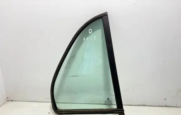 Skoda Fabia Mk1 (6Y) Rear vent window glass AS2