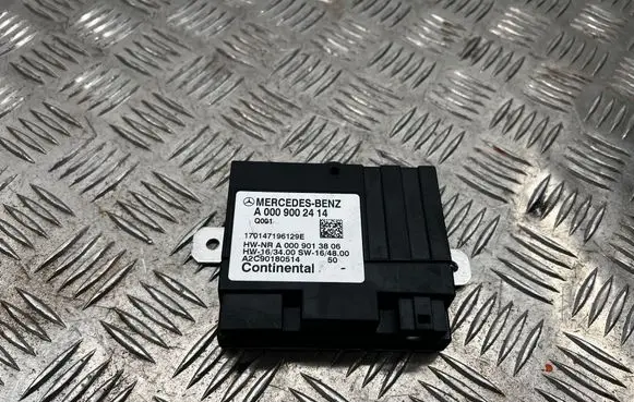 Mercedes-Benz GLC X253 C253 Fuel injection pump control unit/module A0009002414 A2C90180514 A0009013806