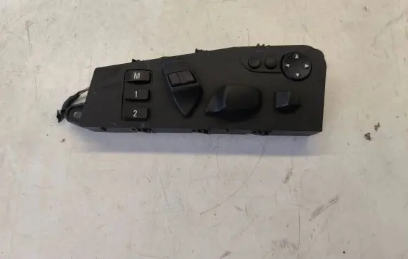 Seat control switch