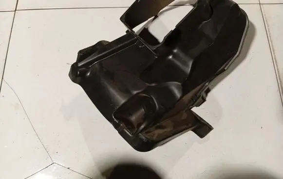 Air intake duct part