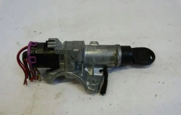 Volkswagen PASSAT B5 Ignition lock
