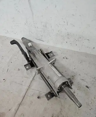 Audi Q7 4M Steering wheel axle 4M2419065A 0386041906394