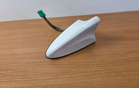 KIA Sportage Aerial GPS antenna 96210F1400 1512070258