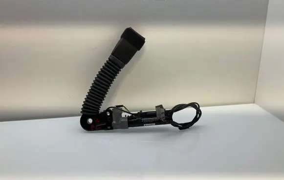 BMW 3 E92 E93 Front seatbelt buckle 9177771
